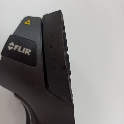Резиновая заглушка левая тепловизора Flir E60 б.у.