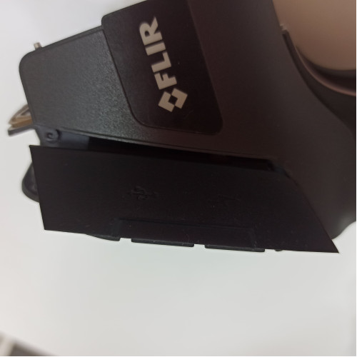 Резиновая заглушка правая тепловизора Flir E60 б.у.